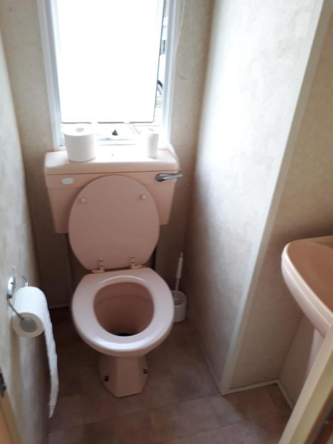 Hotel Mobilni Dum U Goldy à Česká Skalice Extérieur photo